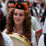 Albanskie dziewczęta z zespółu ludowego