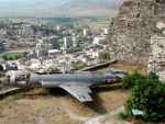 Gjirokastra - imperialistyczny samolot (Albania)